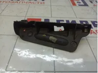 Направляющая бампера заднего правая Renault Megane 8200176035