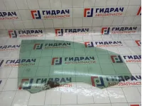 Стекло двери передней правой Renault Megane 8200211198