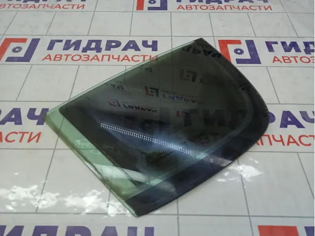Стекло двери задней левой Renault Megane 8200493022