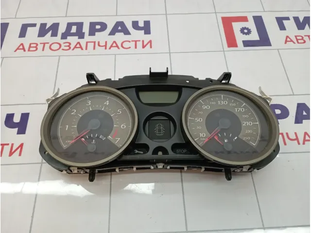 Панель приборов Renault Megane 2 8200793126