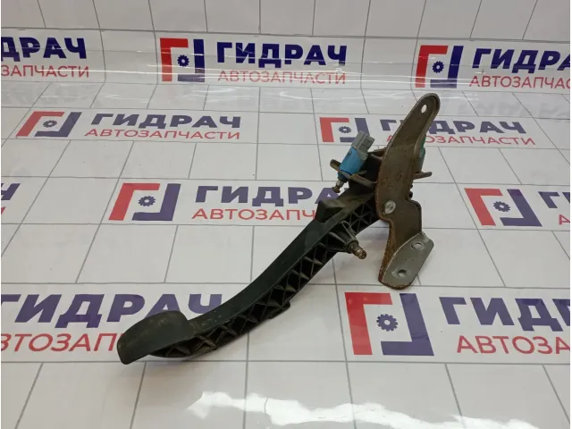 Педаль сцепления Renault Megane 2 8200703089