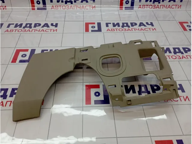 Накладка под торпедо левая Renault Megane 2 7701063937
