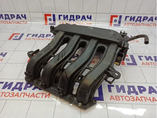 Коллектор впускной Renault Megane 2 8200647713
