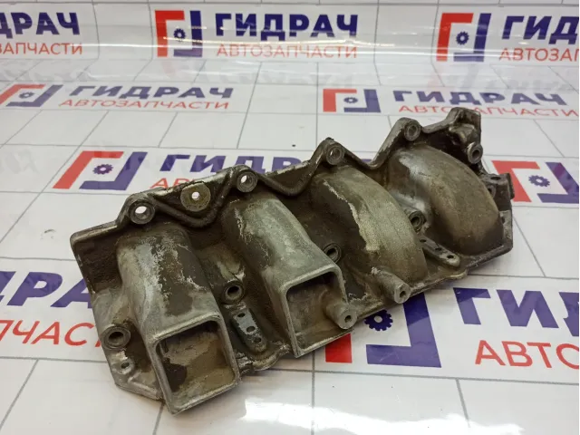 Коллектор впускной Renault Megane 2 8200329496