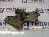 Кронштейн генератора Renault Megane 2 8200327134