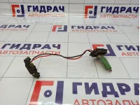 Резистор отопителя Renault Megane 2 7701207717