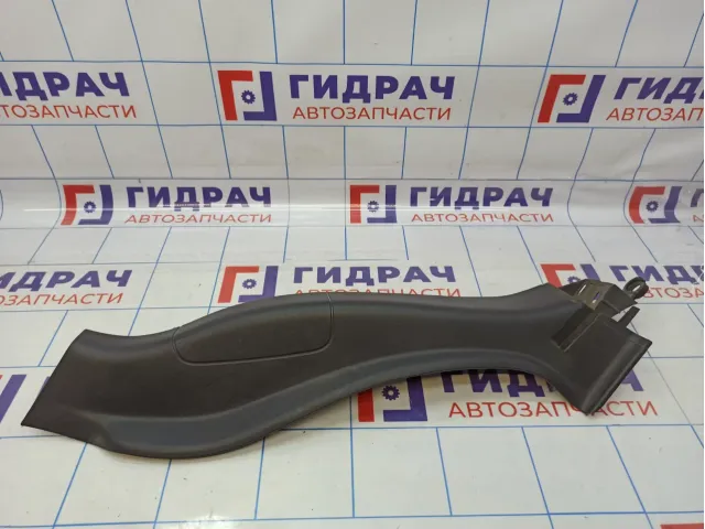 Обшивка стойки задней левой нижняя Renault Megane 2 8200114428