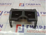 Дефлектор воздушный центральный Renault Megane 2 7701062442