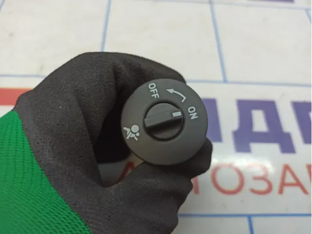 Выключатель AIR BAG Renault Megane 2 8200169589