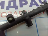 Рейка топливная (рампа) Renault Megane 2 8200135504