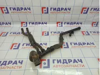 Трубка системы охлаждения в сборе Renault Megane 2 8200134513