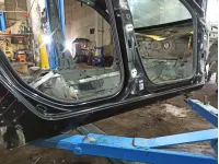 Порог со стойкой правый Renault Megane 2