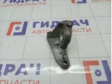 Кронштейн промежуточного вала Renault Megane 8200684534