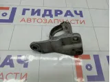 Кронштейн промежуточного вала Renault Megane 8200684534