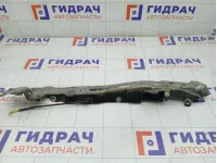 Кронштейн крепления крыла левый Renault Megane 8200115493