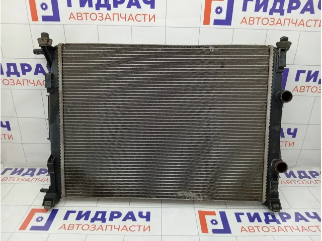 Радиатор основной Renault Megane 8200357536