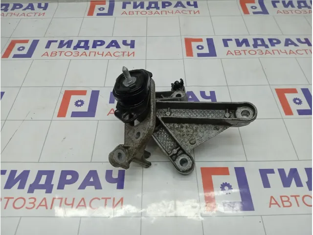 Опора двигателя Renault Megane 8200457080