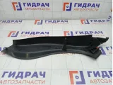 Обшивка стойки задней правой нижняя Renault Megane 8200114429