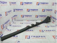 Накладка порога внутренняя правая Renault Megane 8200034979