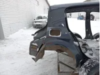 Крыло заднее правое Renault Megane