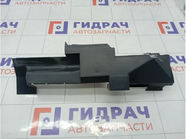 Воздуховод радиатора Renault Megane 8200158145
