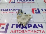 Моторчик стеклоподъемника заднего левого Renault Megane 827310012R