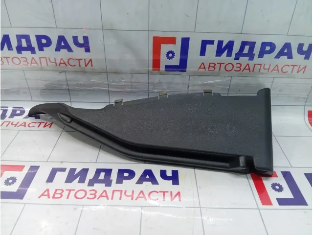 Кронштейн полки багажника левый Renault Megane 799120027R