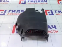 Кожух рулевой колонки нижний Renault Megane 484723682R
