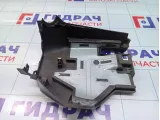 Кожух рулевой колонки нижний Renault Megane 484723682R