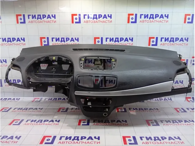 Торпедо Renault Megane 681007196R