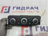 Блок управления отопителем (печкой) Renault Megane 275105840R