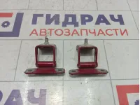 Петли крышки (двери) багажника Renault Megane