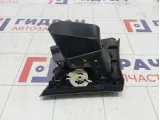 Дефлектор воздушный левый Renault Megane 687610710R