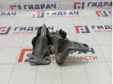 Опора двигателя правая Renault Megane 112100014R