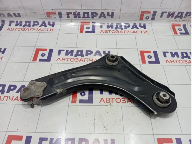 Рычаг передний правый Renault Megane 545008682R