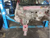 Лонжерон передний правый Renault Megane 641002217R