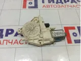 Моторчик стеклоподъемника заднего правого Renault Megane 827300013R