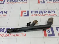 Трубка системы охлаждения Renault Megane 8200134513D