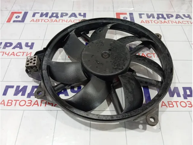 Вентилятор радиатора Renault Megane 214819037R