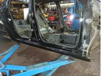 Порог со стойкой правый Renault Megane