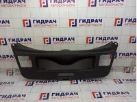 Обшивка двери багажника Renault Megane 909000161R