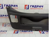 Обшивка двери багажника Renault Megane 909000161R