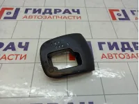 Накладка кулисы КПП Renault Megane