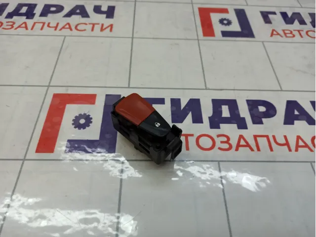 Кнопка аварийной сигнализации Renault Megane 252100004R