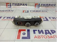 Блок управления отопителем (печкой) Renault Megane 275105840R