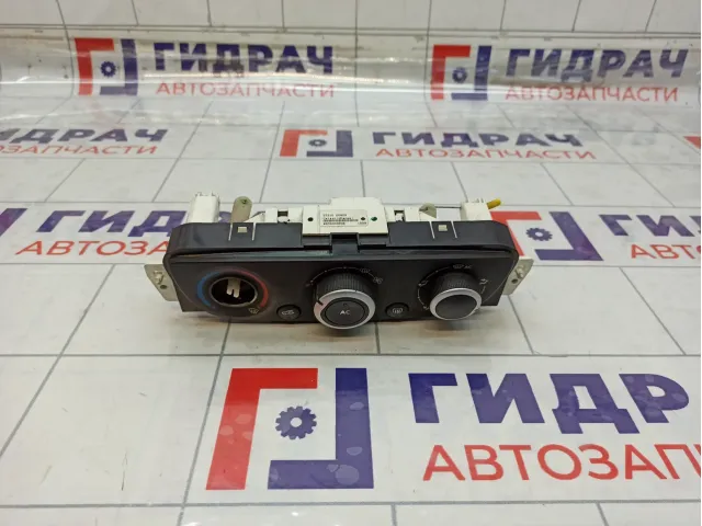 Блок управления отопителем (печкой) Renault Megane 275105840R