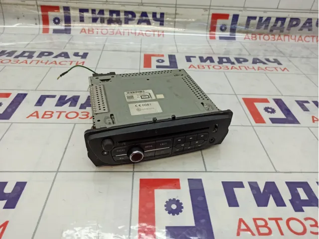 Магнитола Renault Megane 281153266R