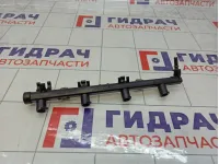 Топливная рампа (топливная рейка) Renault Megane 8200135504