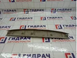 Обшивка двери багажника центральная Renault Megane 909040006R