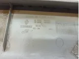 Обшивка двери багажника центральная Renault Megane 909040006R